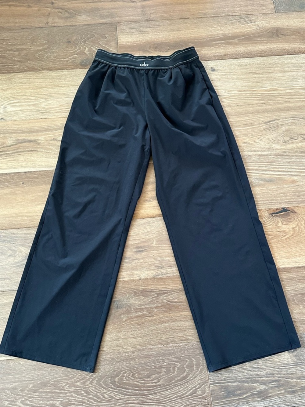 ALO wide leg trouser pant size M black